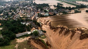 FOTO: Katastrofálne povodne v Nemecku si vyžiadali najmenej 133 životov