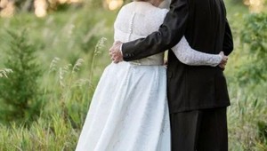 Takto vyzerá láska na celý život: Nádherné fotky z ich výročia svadby vás dostanú