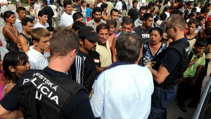 Luník IX. bez elektriny! Rómovia zničili, čo mesto opravilo