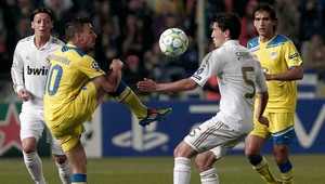 LM: Real Madrid a Chelsea doma o potvrdenie postupu