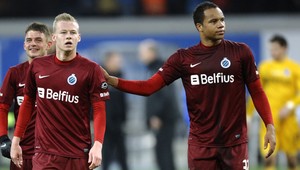 VIDEO. Riadna bomba do brvna! Z metra namiesto gólu do prázdnej...