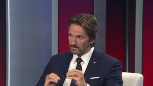 Kaliňák v Politika 24 o ústave: "Prekvapilo ma, s akou zúrivosťou reagovali Gröhling a Šimečka."