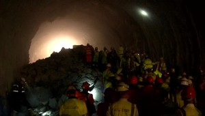 Tunel Višňové symbolicky odstrelili. Érsek namiesto príchodu, odkázal kritiku