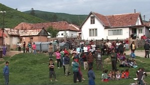 V Krásnohorskom Podhradí je pre Kotlebu horúco!