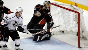 Veľké chvíle Gáboríka! Rozhodol prvý duel série s Anaheimom