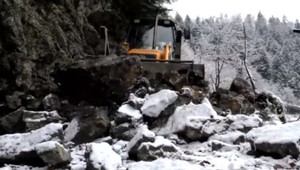 Na jeden z najznámejších turistických chodníkov na Slovensku sa zosypala veľká kamenná lavína