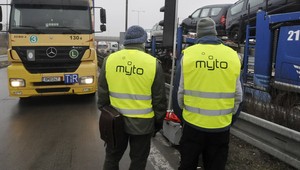 Mýto na cestách 1. triedy dočasne zrušili