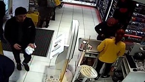 FOTO: Polícia pátra po zlodejovi z drogérie