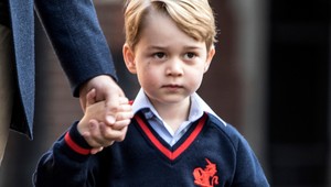 Malý George nechce chodiť do školy