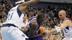 Kidd priviedol Dallas k výhre, Utah s Orlandom natiahli sériu