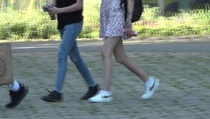 Útok na námestí: Po ostrých slovách nasledovalo trhanie za vlasy a kopance