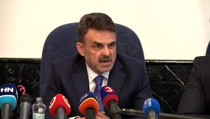 NAŽIVO: Generálny prokurátor o  výsledkoch preskúmania trestných vecí týkajúcich sa roľníkov