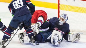 Janus sa zatiaľ nedohodol s Tampou Bay, necháva to na agenta