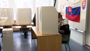 Každý hlas sa ráta a my rátame s vami. Premiér Ódor láka k voľbám Slovákov žijúcich v zahraničí