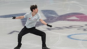 Adama HAGARU čaká krátky program