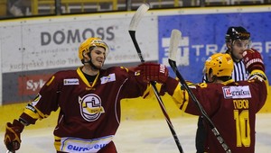 Husté play-off: Víťazné nájazdy udržali Trenčín v sérii so Slovanom