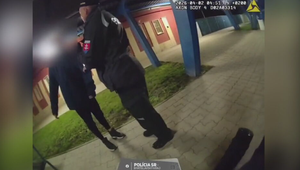 Video zo zásahu: Policajti zvládli agresívneho cestujúceho na železničnej stanici