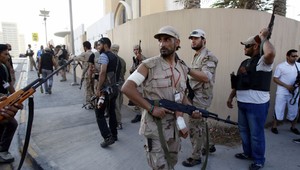 Kaddáfi vracia úder, obklúčil baštu povstalcov