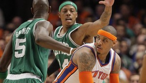 Boston valcuje Knicks, Lakers otočili stav série