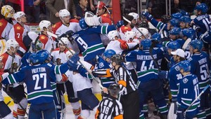 Štýlové ukončenie série Floridy. Hromadná bitka vo Vancouveri