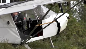 Opustené lietadlo zo Sačurova má dohru. Podľa informácií TV JOJ v nej bola žena s dvomi malými deťmi