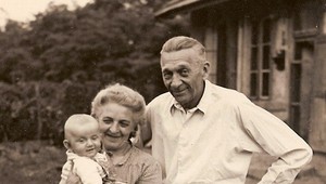 Osud rodiny Viestovcov: Zapojili sa do protinacistického odboja. Komunisti ich pozatvárali. Dana Viestová svoju mamu po jej návrate z väzenia nepoznala, bála sa jej