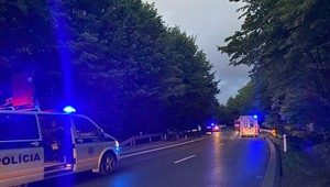 Čelná zrážka áut na východe si vyžiadala jeden ľudský život a 5 zranených