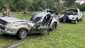 Silný vietor strhol strechu väznice, 400 väzňov museli evakuovať