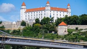 Naozaj ľudí najviac trápi parkovanie? Prieskum JOJ 24 odhalil problémy Bratislavčanov