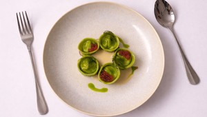 Tortellini, morský vlk, veronique, hrozno