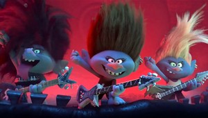 Universal reaguje na aktuálnu situáciu: Na internete uvedie Trollov, Neviditeľného, Emmu aj Lov