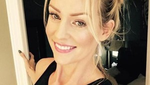 Po troch deťoch má štíhlejšie a pevnejšie brucho ako predtým: Jediný cvik zmení telo aj vám