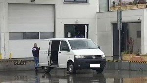 Finančná správa si počas razie vzala tisícky strán účtovníctva. Škody môžu dosiahnuť až dva milióny eur