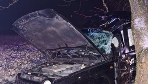 Tragická nehoda si vyžiadala život mladej matky. Jej trojročné dieťa je ťažko zranené