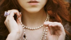 Nová historická romanca - Na želanie kráľa: Začítajte sa do pútavého príbehu