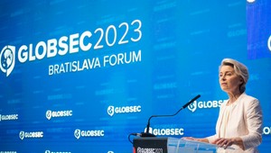 Globsec: Von der Leyenová o Balkáne, Macron o Kosove a európskej jednote