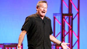 Popol Williamsa (†63) deň po smrti rozsypali do mora