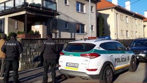 Daňový podvod vo výške 600 000 eur. Polícia zadržala podozrivé osoby