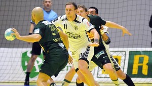 Hlohovec statočne vzdoroval. Na líšky však nestačil