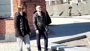 Štáb TV JOJ na Ukrajine: Cintoríny sú plné mladých obetí