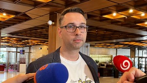 Poslanci blokovali hlasovanie, dôvodom sú zmeny dôchodkov: Je potrebné prepísať novelu, reaguje Cmorej