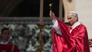 Pápež Lev XIV. na Turíce: Otvorte srdcia a zbúrajte bariéry