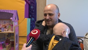 Nemôžu byť na sviatky doma. Vianoce zavítajú aj do nemocníc