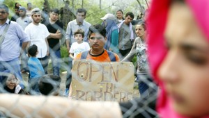 Po Maďarsku aj Rakúsko. Vláda nepodpíše globálny pakt o migrácii