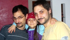 Anketa: Podobá sa moderátor Michalka viac na Kaliňáka či brata Petra?