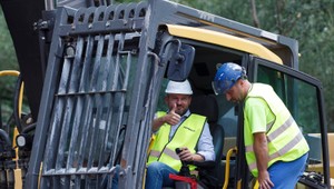 Búracie práce na Rázsochách začali. Prvú ranu istoty zasadil premiér Pellegrini