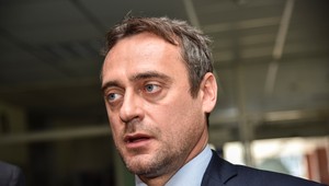 Bývalí poslanci SaS žiadajú o stiahnutie ich návrhu: Pád vlády by znamenal nástup toho najhoršieho, tvrdí Rajtár