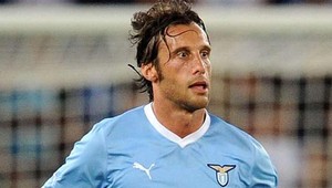 Mauri v domácom väzení, premiér radí prerušiť Seriu A