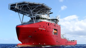 Svet v napätí. Máme signál, ohlásila loď pátrajúca po lietadle