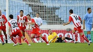 Olympiakos proti Slovanu s ľahkosťou uhral, čo potreboval